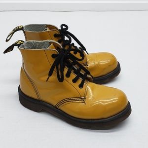 Dr. Martens 90s Vintage Yellow Patent leather
